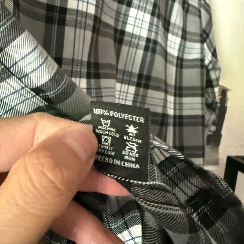 DIXXON grey white boys youth plaid long sleeve button up‎ shirt